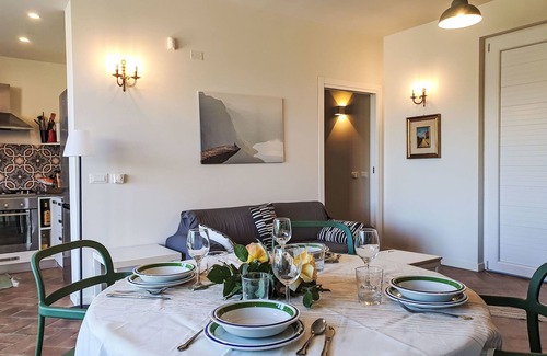 Monreale Casa | Favorita Suites Ginestra by Interhome
