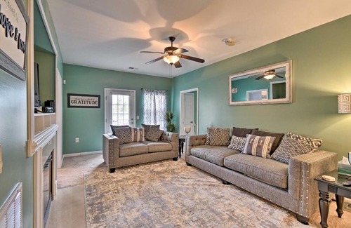 Westover Apartamento | Fayetteville Condo about 5 Mi to Military Base!
