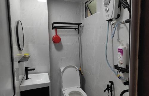 Batu Caves Apartamento | Fayyadh Homestay Selayang - 3 Bilik 2 Bilik Air -malay only