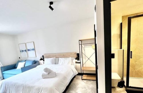 Almendrales Apartamento | FD/ Luminous Studio. First qualities. Parking. TV