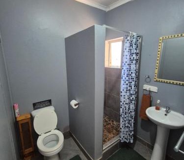 Fichardt Park Apartamento | Feather Rest