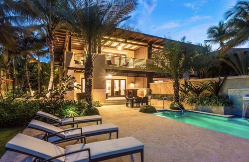 Herreras Condominio | Aparece en el listado Million Dollar de Bravo TV y en el hogar de St Regis