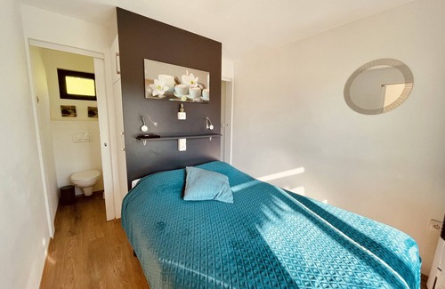 La Chapelle-Aubareil Hotel | Habitacion Doble-Confortable-Baño con ducha