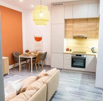 Csarnok negyed Apartamento | Fecske DeLux Downtown with parking