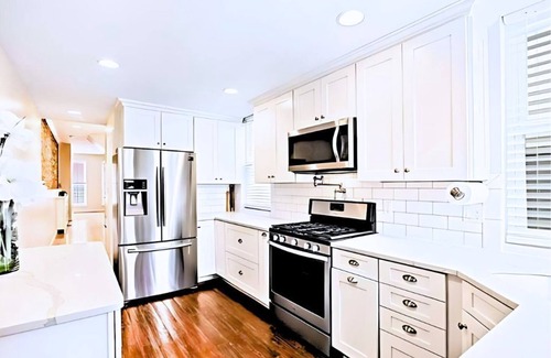 Federal Hill Casa | Federal Hill & Inner Harbor Lux Retreat: Sleeps 6