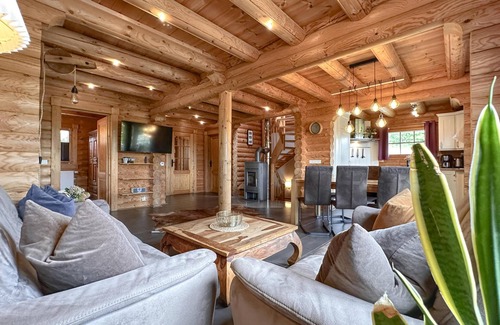 Fuchsberg Casa | Feel-good house with sauna and hot tub
