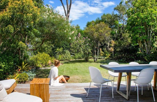 Macmasters Beach Casa | Feel the Aroha, feel the love, at this beautiful beach haven....