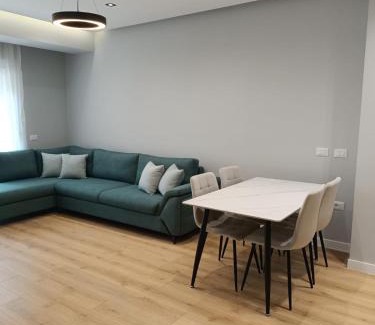 Elbasan Apartamento | Feels like home