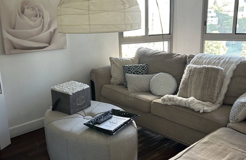 Atwater Village Apartamento | Feels Like Luxury. 15 minutes away from Glendale City.
