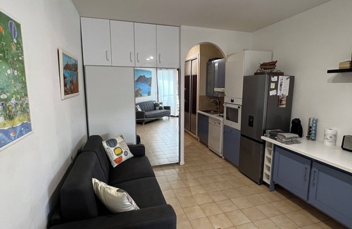 Santa-Lucia-di-Moriani Condominio | Feet in the water, sea and pool