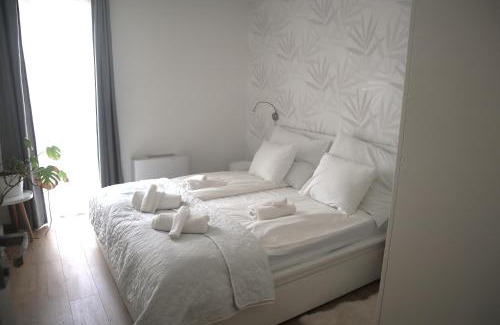 Csopak Apartamento | Fehér Lótusz Csopak