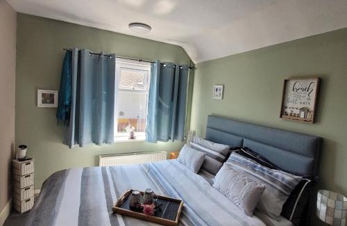 Felixstowe Casa | Felixstowe room lets