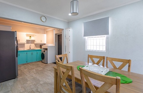 Saint Lawrence Casa | Feliz-City | 3BR near St Lawrence Gap and beach