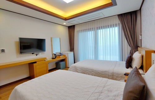 Seogwipo City Hotel | Fellisia Hotel