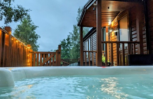 Morpeth Apartamento | Felmoor Northumberland Lodge - Sleeps 4, Hot Tub