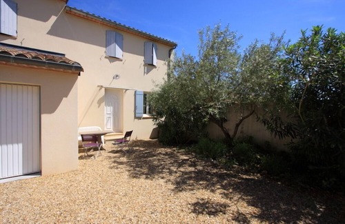 Saint-Quentin-la-Poterie Villa | Villa vallada, 4 personas, jardín, St-Quentin-la-Poterie a 4 km del histórico Uzès,