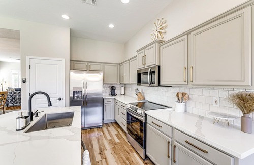 Surprise Farms Casa | Fenced Pool & Patio: Newly Updated Surprise Home