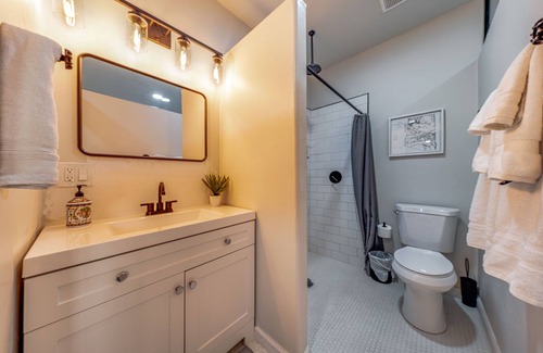 Menlo Park Apartamento | Fenced / Studio / 1 bd / 1 ba / Near "A" Mountain