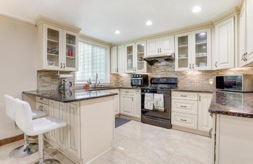 Lawrenceville Casa | Fenced Yard and Pool Access Lawrenceville Retreat!
