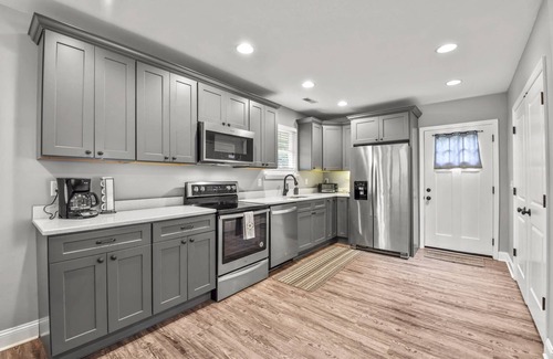 Lookout Valley Neighborhood Association Casa | Fenced yard - Dogs - 1 mile The Venue - 10 min to Chattanooga-Lookout Mountain