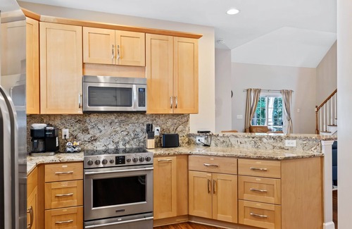 Wake Forest Casa | Fenced Yard *Near Downtown *Fire Pit