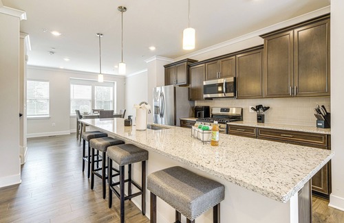 Waldorf Casa | Fenced Yard: Spacious Southern Maryland Townhome!