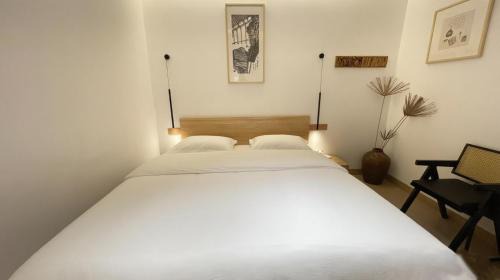 Fenghuang Casa | Fenghuang Ancient Town Persimmon Courtyard B&B