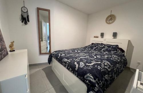 Pierrelatte Apartamento | Fenix Appartement T2 40 M2 cosy RDC plein centre ville