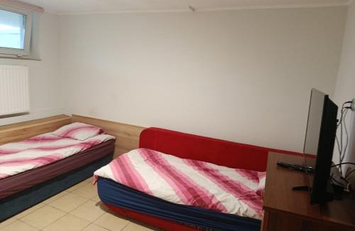 Grzybno Casa | Fenix Grzybno pokoje pracownicze, rodzinne, typu standard,dłuższe pobyty