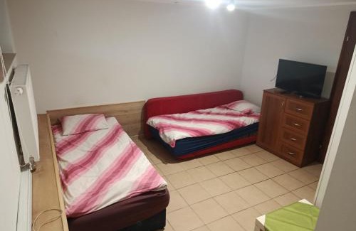 Grzybno Casa | Fenix Grzybno pokoje pracownicze, rodzinne, typu standard,dłuższe pobyty