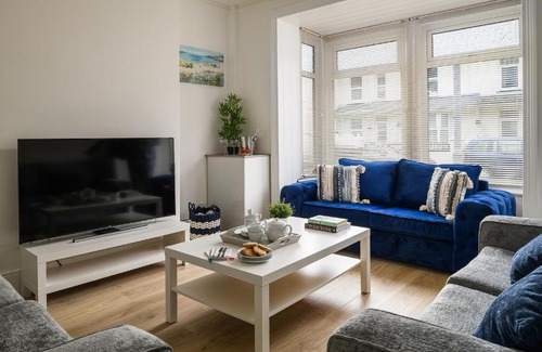 Porthcawl Casa | Fenton House - Modern, 4 Bedroom, Pets Accepted