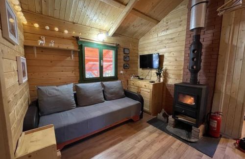 Zetea Chalet De Esquí | Fenyőtoboz kulcsosház