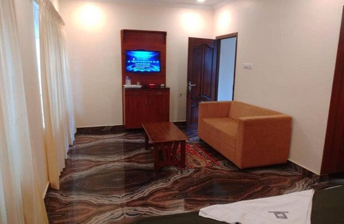 Kanyakumari Hotel | FERDIN COTTAGE