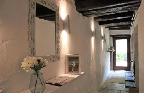 Saarlouis Casa | Fereinwohnnung, Ferienhaus, Bauernhaus - 2 kostelnlose Parkplätze - Wifi - schöner Innenhof - 5min bis Saarlouis Innenstadt