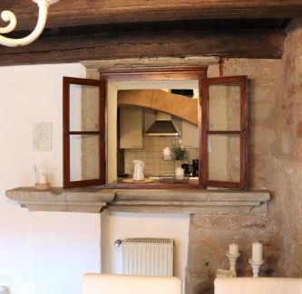 Saarlouis Casa | Fereinwohnnung, Ferienhaus, Bauernhaus - 2 kostelnlose Parkplätze - Wifi - schöner Innenhof - 5min bis Saarlouis Innenstadt