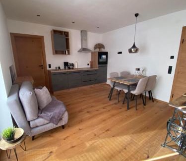 Maria Alm am Steinernen Meer Apartamento | Ferienwohnung Sunnseit
