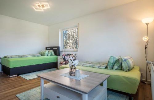 Schnetzenhausen Apartamento | Ferien am See 3