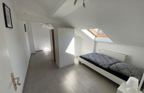 Uebach-Palenberg Apartamento | Ferien-& Monteurwohnung