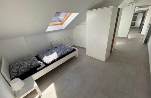 Uebach-Palenberg Apartamento | Ferien-& Monteurwohnung