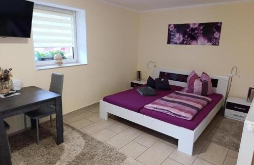 Frankenheim-Lindennaundorf Apartamento | Ferien- Monteurwohnung bis 6 Personen