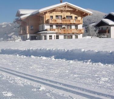 Am Feuersang Apartamento | Feriengut Fingerhof