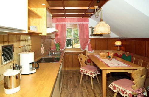 Baiersbronn Apartamento | "el pequeño paraíso de las vacaciones" FeWo OBERRAIN: una vez un lugar tranquilo orientado hacia el sur