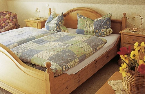 Baiersbronn Apartamento | "el pequeño paraíso de las vacaciones" FeWo OBERRAIN: una vez un lugar tranquilo orientado hacia el sur