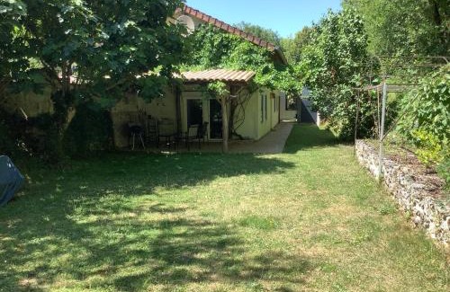 Sainte-Croix-de-Mareuil Casa | Ferienhaus Gare de Mareuil