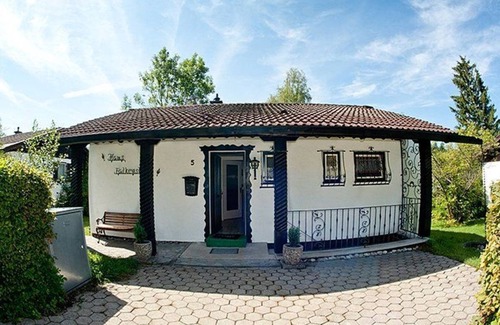 Schwarzenbach Casa | Ferienhaus 05-e mit Wintergarten und Südterrasse - Ferienhäuser im Feriendorf Weissensee im Allgäu