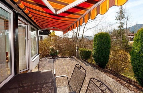 Schwarzenbach Casa | Ferienhaus 05-e mit Wintergarten und Südterrasse - Ferienhäuser im Feriendorf Weissensee im Allgäu
