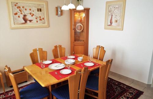 Pellenz Casa | Ferienhaus am Rheintor