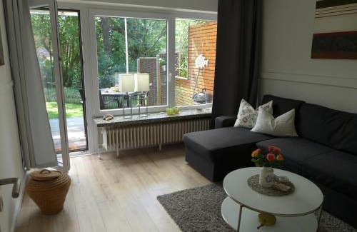 Neue Tiefe Apartamento | Ferienhaus an der Buche "Gartenblick"