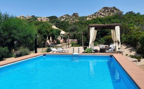 Costa Paradiso Casa | Ferienhaus Casa Oliva - Villaggio Galanu