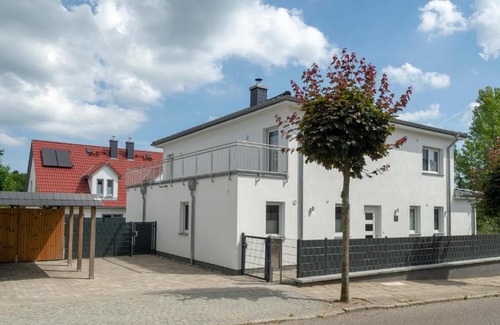 Gohren Casa | Ferienhaus Corvin mit eingezäunten Grundstück (200 m²)